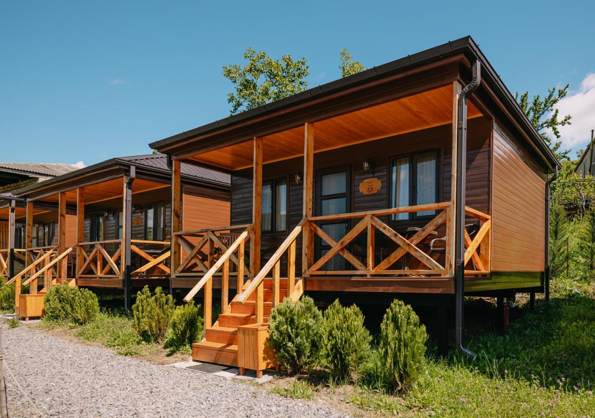 Chateau Ateni Cottages Gori Luaran gambar